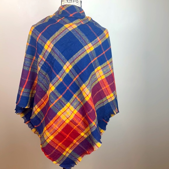 CLEARANCE! Ruggine Oh So Soft Tartan Plaid Square Scarf NEW! - Picture 7 of 7